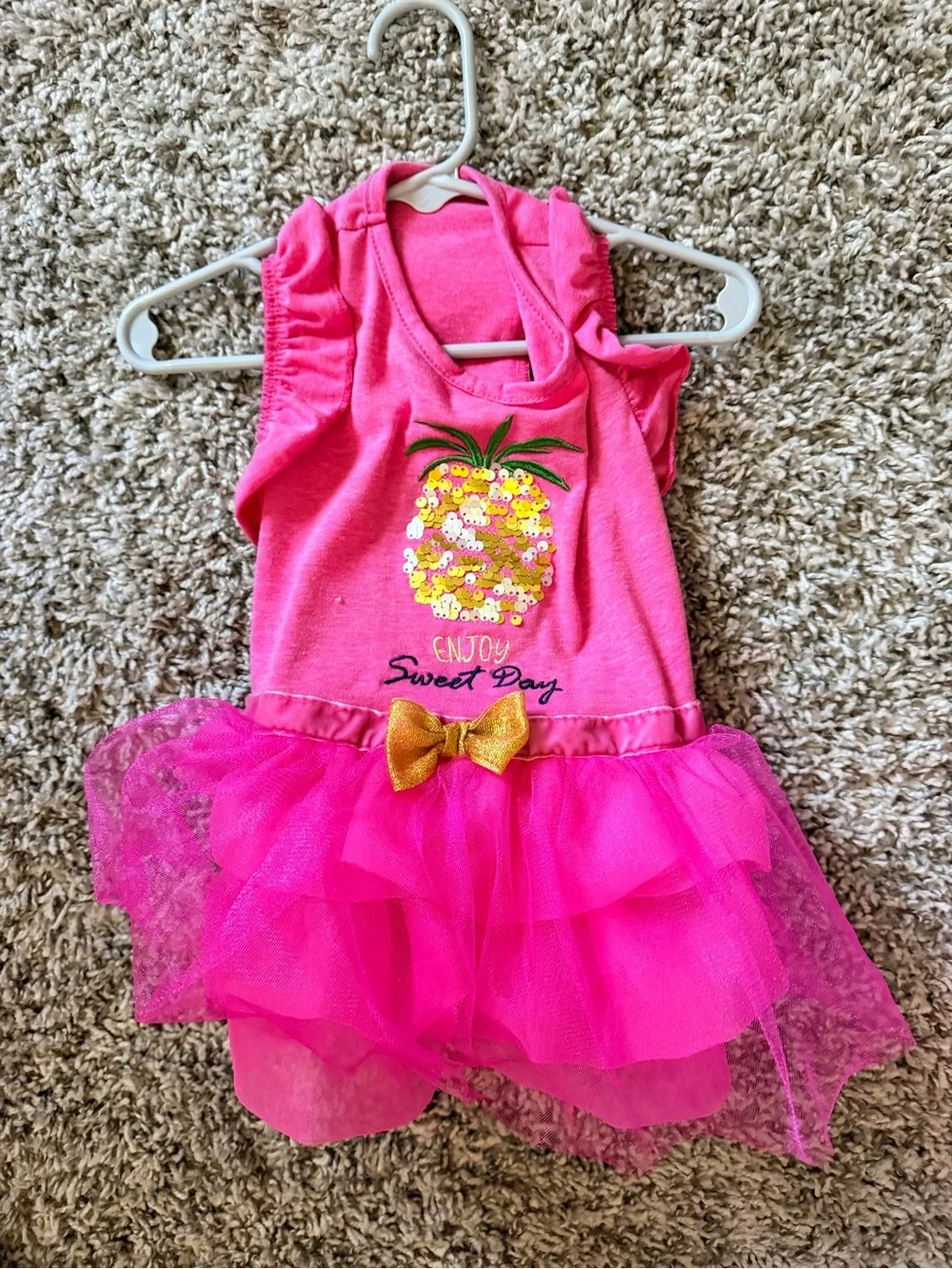 Pink Pineapple Tulle Dog Dress with Gold Bow SZ Small EUC